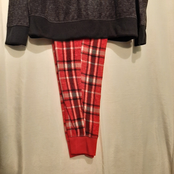 Secret Treasures Plush PJ Set Candy Cane Size Small, Med & Lrg - Picture 9 of 16